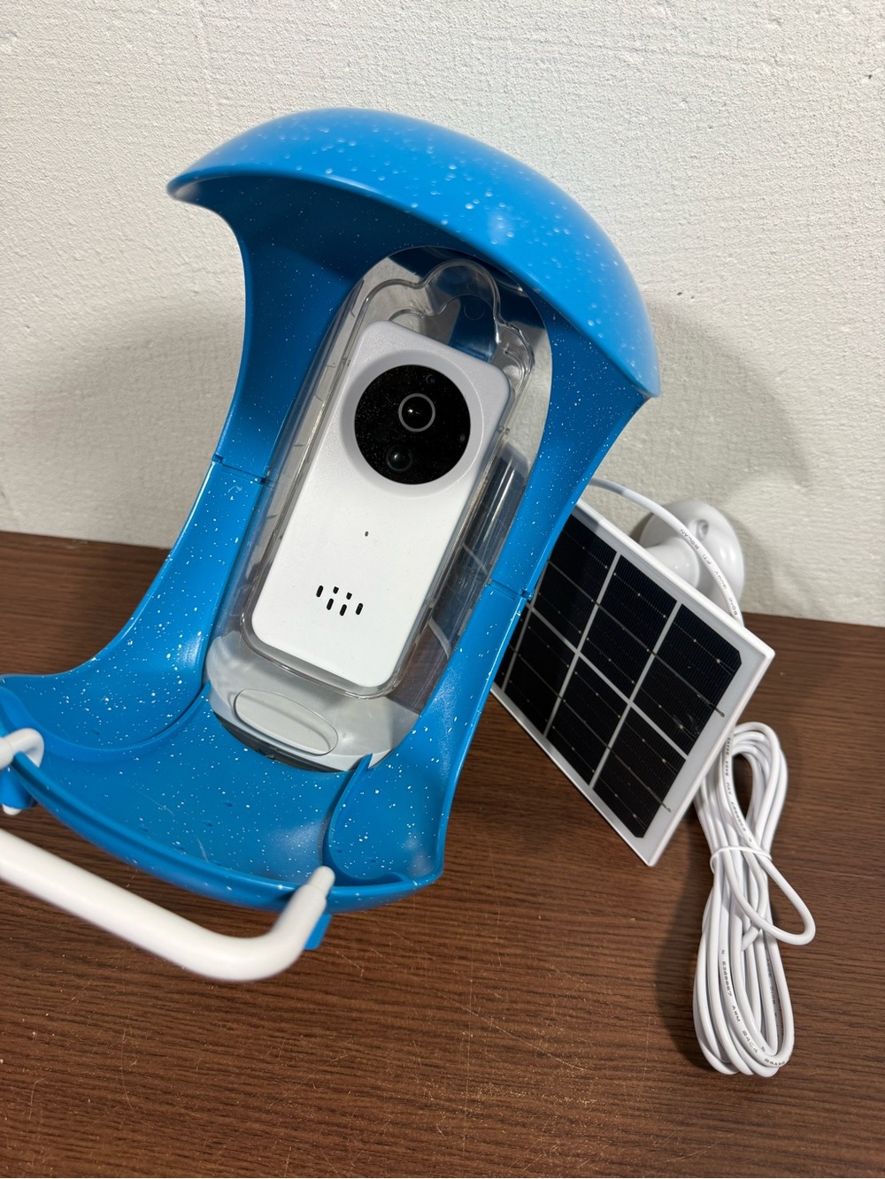 WiFi Bird Feeder Camera Solar Powered NEW